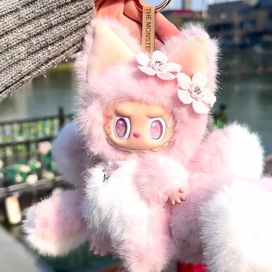 LABUBU ラブブ 特別仕様 九尾の狐カスタムドール版